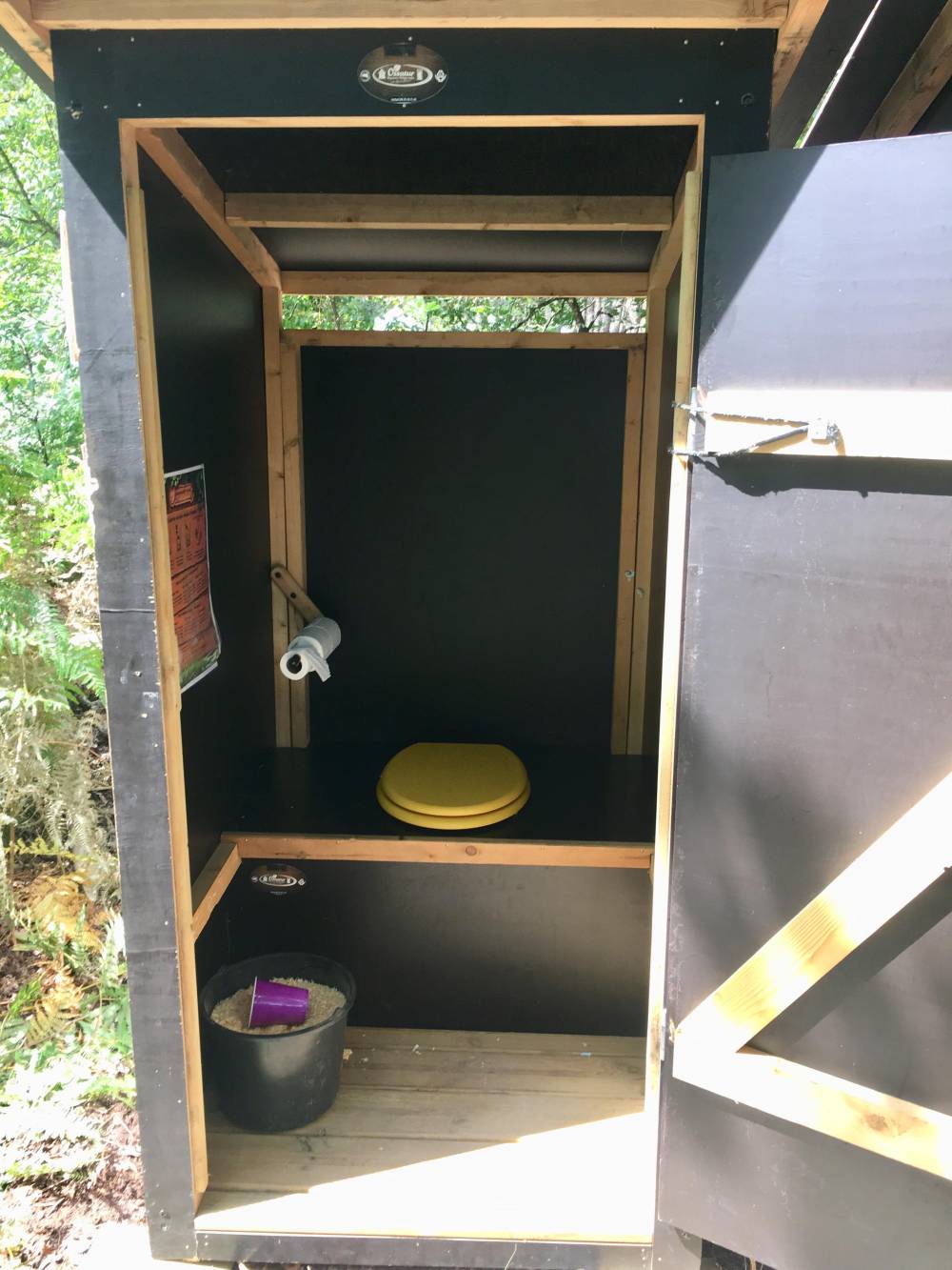 toilettes seches detecteur presence