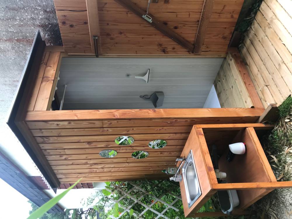 Douche ext_rieure en bois_ (4)