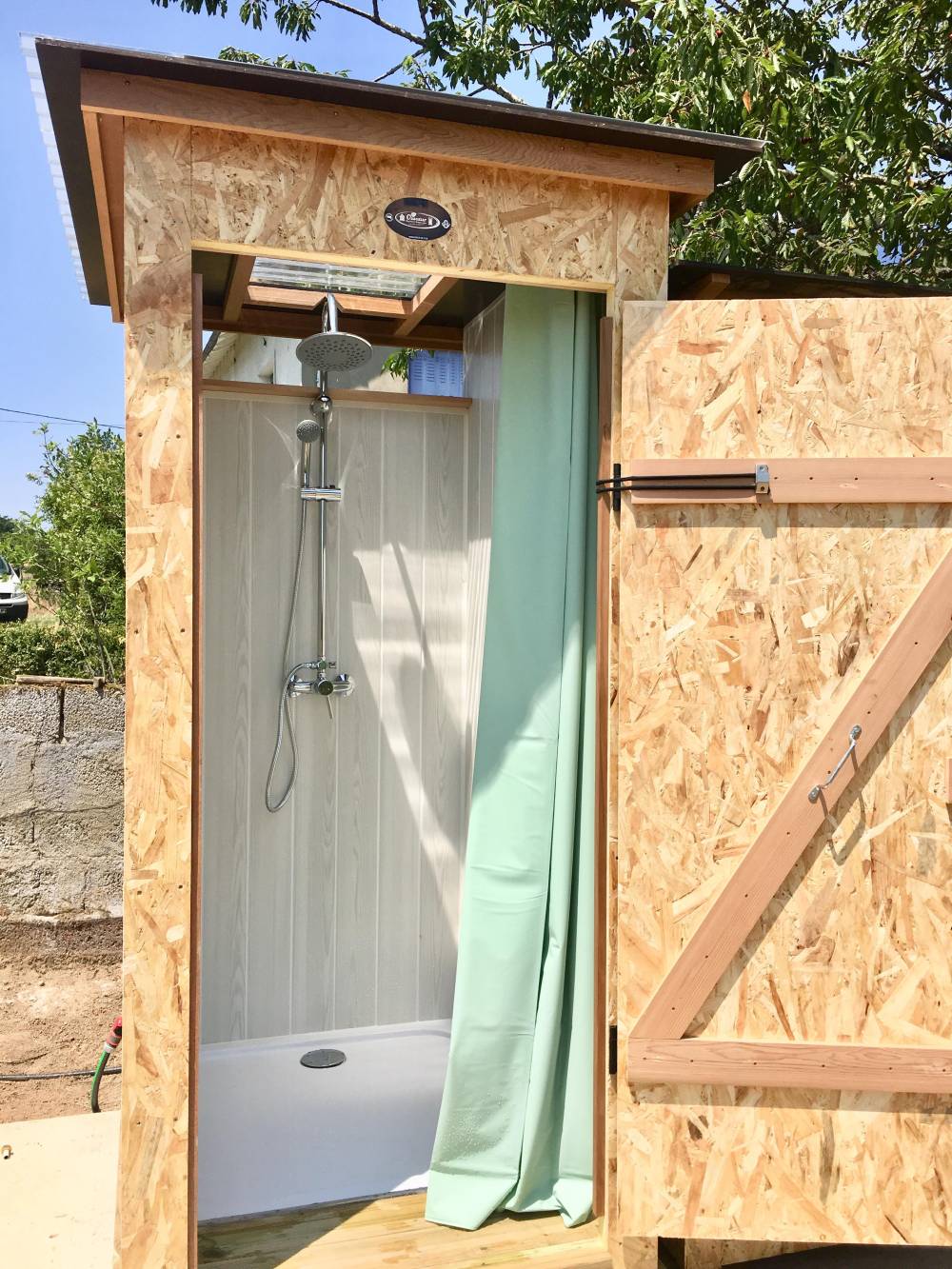Douche ext_rieure en bois_