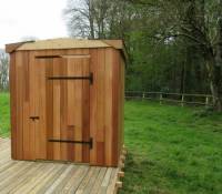 Toilette s_che pmr bois red cedar par Ossatur (8)