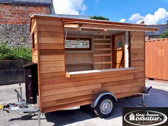 Chalet en bois pour commerce ambulant (1)
